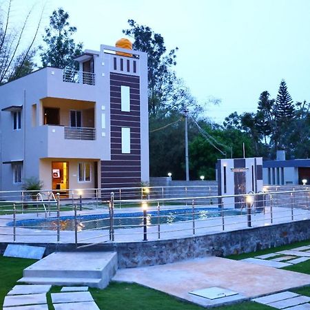 The Green Pride Resort Yelagiri Exterior photo